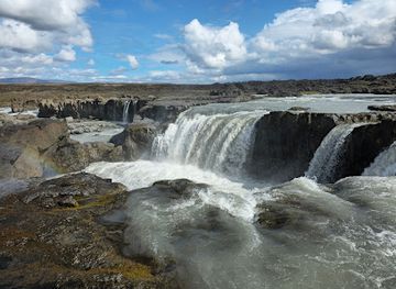 iceland/northeastern-region/landmark/hrafnabjargafoss