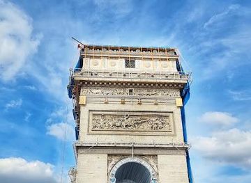 france/paris/landmark/pl-charles-de-gaulle