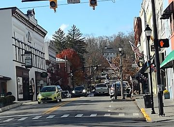 west-virginia/lewisburg/landmark/brick-house-antiques