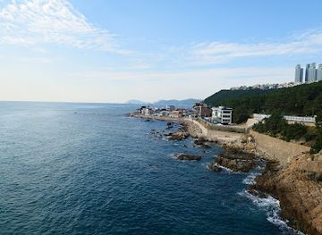 south-korea/busan/haeundae/landmark/cheongsapo-daritdol-observatory