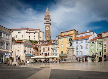 slovenia/piran/landmark/port-piran
