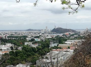 ecuador/guayaquil/landmark/mirador-cerro-paraiso