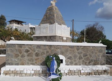 greece/mykonos/chora/landmark/ano-mera-monument-to-the-fallen-mykonos