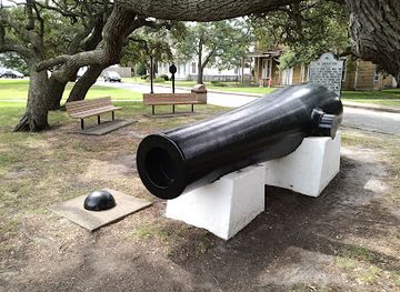 virginia/hampton-roads/landmark/lincoln-gun