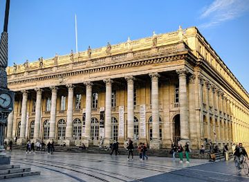 france/bordeaux/landmark/national-opera-of-bordeaux