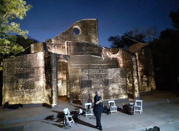 curacao/groot-santa-martha/landmark/landhuis-bloemhof-cultural-center