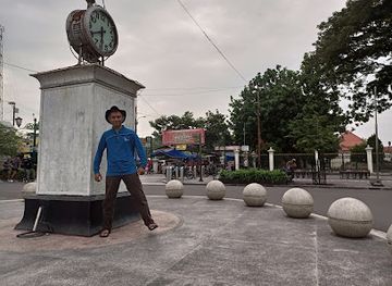 indonesia/yogyakarta/landmark/monumen-ngejaman-malioboro