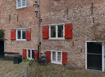 netherlands/nijmegen/landmark/muurhuizen-99