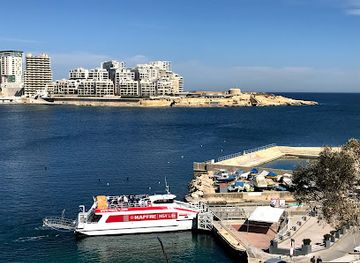 malta/qawra/landmark/kennedy-grove