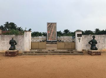 benin/ganvie-village/landmark/memorial-de-zoungbodji