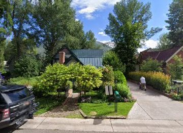 colorado/aspen/landmark/hallam-lake