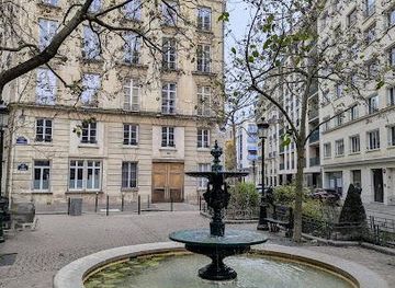 france/paris/landmark/fontaine-de-la-place-de-l-estrapade
