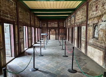 india/vadodara/old-city/landmark/tambekar-wada