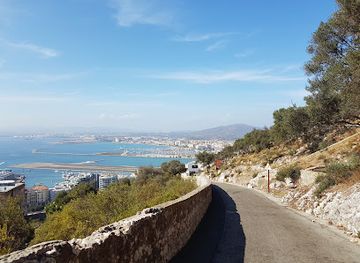 gibraltar/upper-rock-nature-reserve/landmark/princess-caroline-s-battery