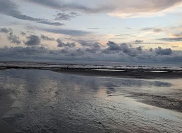 bangladesh/cox-s-bazar/marine-drive/landmark/marine-drive-waterfall