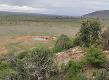 kenya/chyulu-hills/landmark/tsavo-east-national-park-bachuma-gate