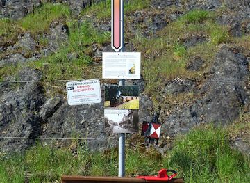 germany/sauerland/landmark/altes-vorsignal-der-ehemaligen-bahnstrecke-altenhundem-schmallenberg