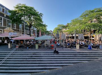 netherlands/the-hague/centrum/landmark/butter-bell