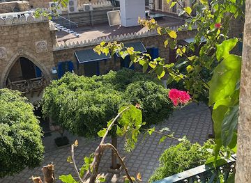 lebanon/bekaa/landmark/dstrkt-08