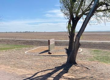 kansas/western-kansas/landmark/kansas-welcome-sign