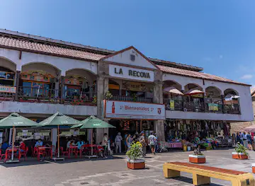 La Recova