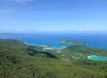 seychelles/cerf-island/landmark/white-sands-seychelles