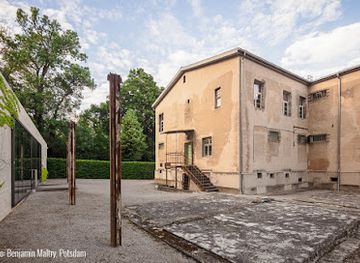 germany/pomerania/landmark/memorial-and-meeting-place-leistikow-street-potsdam