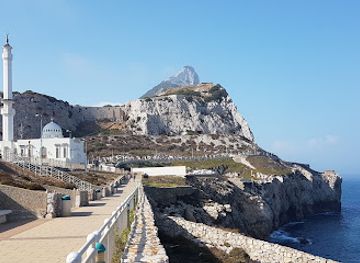 gibraltar/europa-point/landmark/europa-point-car-park