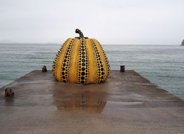 japan/naoshima-island/landmark/benesse-house-museum