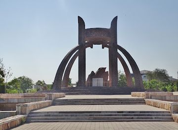 uzbekistan/urgench/landmark/pamyatnik-avesto