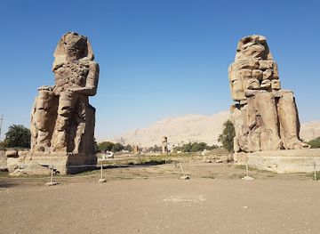 egypt/nubia/landmark/colossi-of-memnon