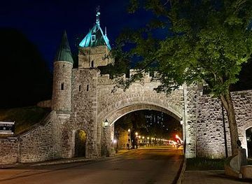 canada/quebec-city/landmark/fortifications-of-quebec-national-historic-site