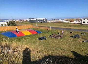 iceland/snafellsbar-area/landmark/murals-of-hellissandur