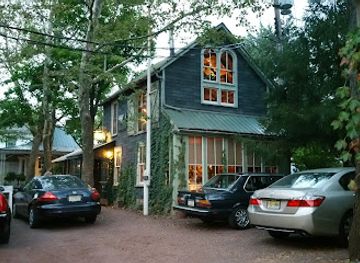 new-jersey/lambertville/landmark/the-boat-house