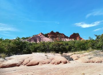 madagascar/majunga/tsaramandroso/landmark/cirque-rouge