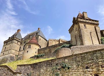 france/dordogne/landmark/castle-of-biron