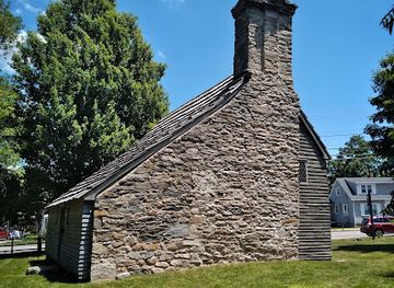 rhode-island/bristol-county/landmark/clemence-irons-house
