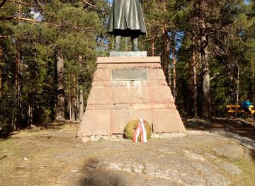 finland/tampere/landmark/mannerheimin-patsas