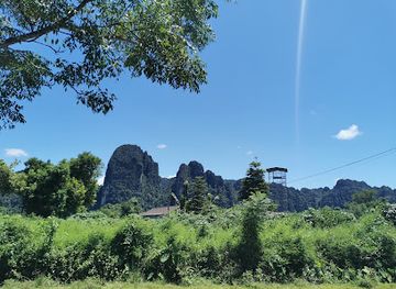 laos/vang-vieng/landmark/lao-valhalla-bungalows-restaurant