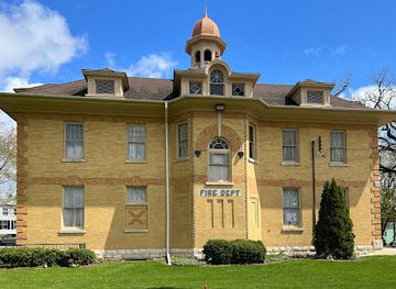 illinois/northwestern-illinois/landmark/elgin-fire-barn-no-5-museum