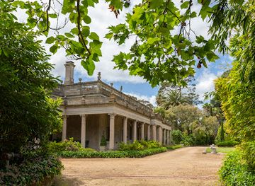 australia/mornington-peninsula/landmark/beleura-house-garden