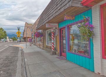 montana/columbia-falls/landmark/uptown-hearth