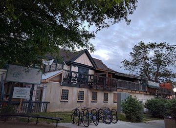 virginia/blacksburg/landmark/top-of-the-stairs