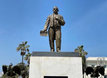 mexico/veracruz/centro-historico/landmark/monumento-a-los-marinos-del-mundo