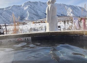 colorado/glenwood-springs/landmark/iron-mountain-parking