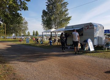 finland/vaasa/landmark/long-van-jaatelo