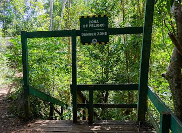 puerto-rico/yunque-national-forest/landmark/cueva-del-viento