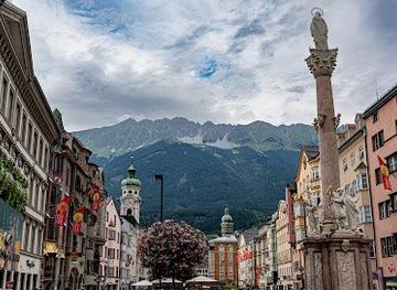 austria/innsbruck/landmark/maria-theresien-strasse