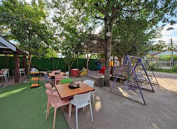 laos/muang-sing/landmark/baiteuy-restaurant