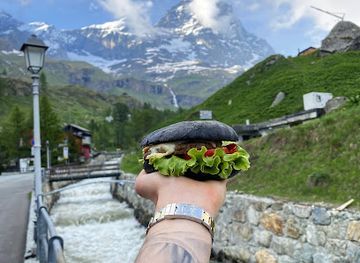 italy/cervinia/landmark/the-black-hole
